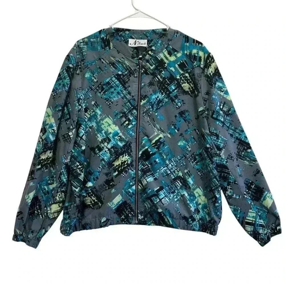 Vintage N Touch Grey Jacket with Color Print. Size Large/Extra Large